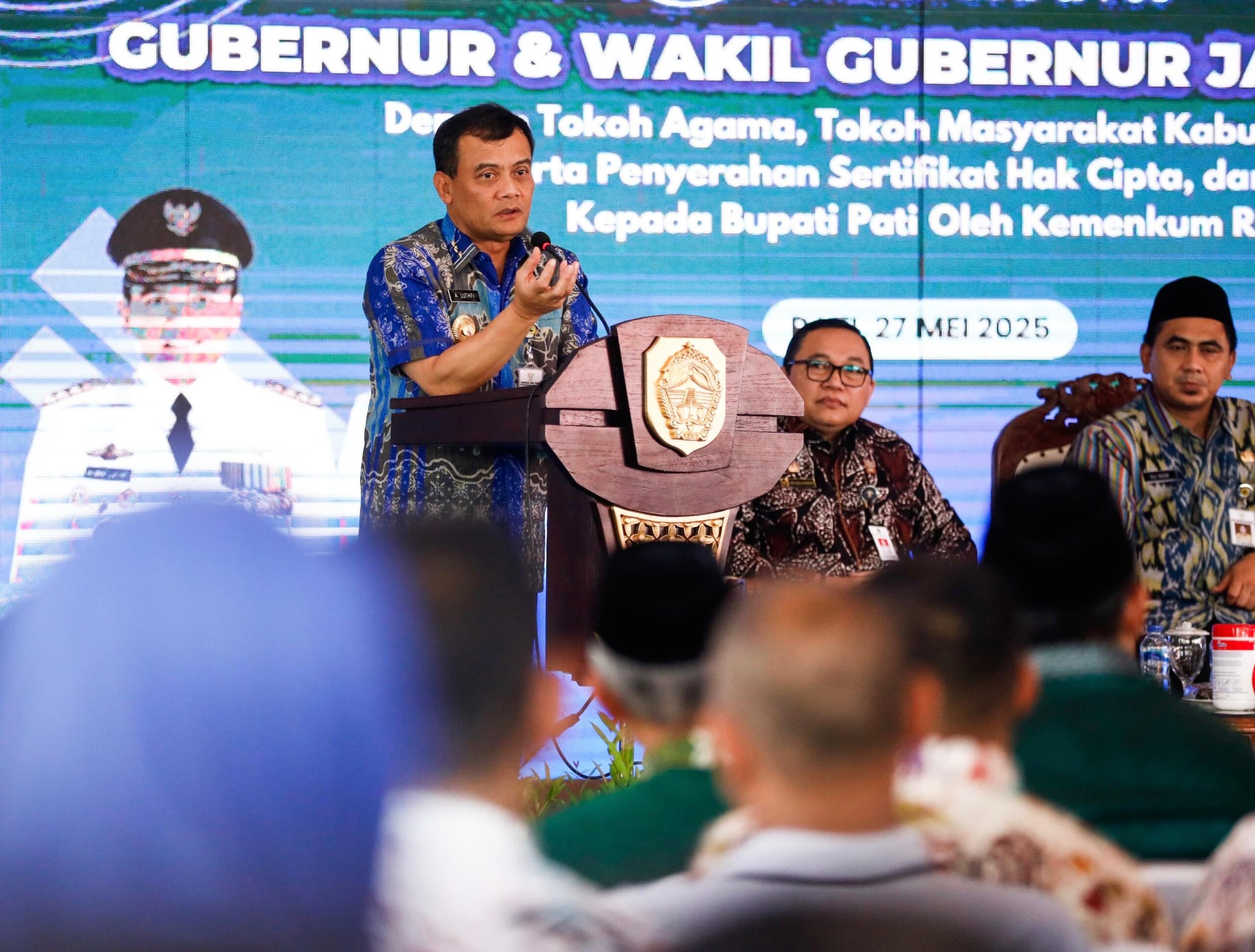Gubernur Ahmad Luthfi Alokasikan Dana CSR untuk Beasiswa Anak Kurang Mampu