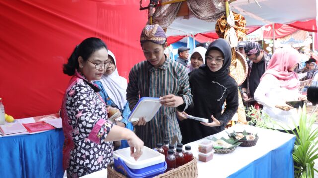 Agustina-Iswar Wujudkan Komitmen Pendidikan Berkeadilan dalam 100 Hari Kerja