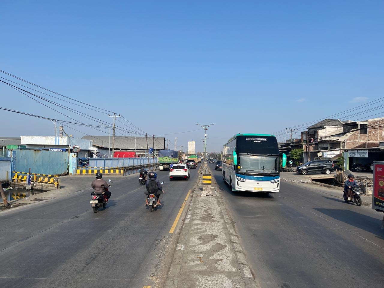 Jalan Sayung yang Langganan Banjir Kini Sudah Kering