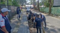 Dukung Semarang Bersih, ADO Gelar Resik-resik di Kusumawardani