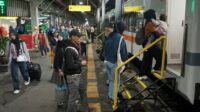 KA Lokal Daop 4 Layani 567.308 Penumpang Semester I 2025