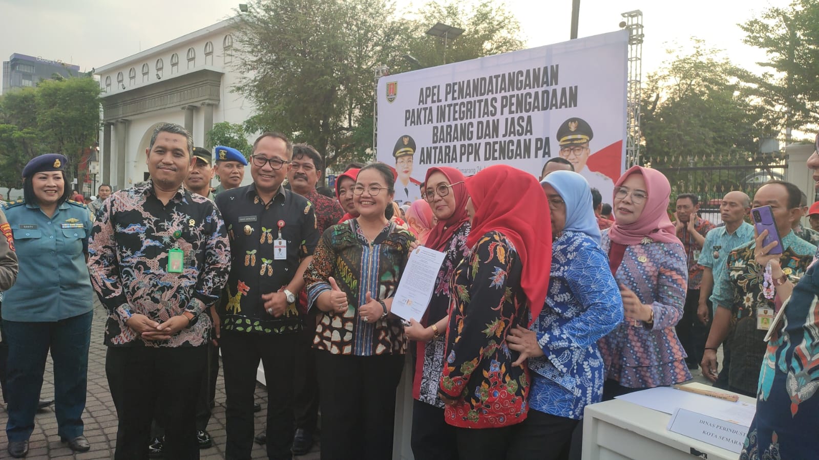 Semua PPKom dan PA di Pemerintah Kota Semarang Tanda Tangani Pernyataan Integritas Pengadaan Barang dan Jasa