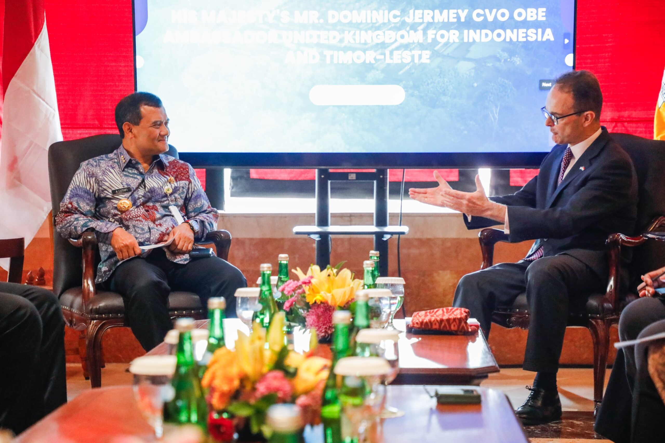 Bertemu Ahmad Luthfi, Duta Besar Inggris Tertarik Investasi Pengolahan Sampah Hingga Keamanan Siber di Jawa Tengah