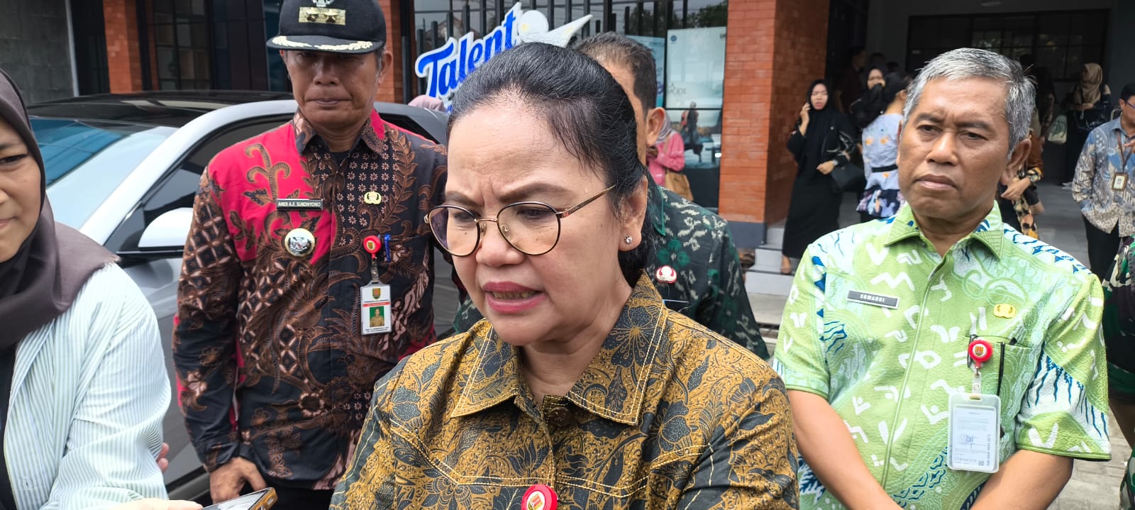 Wali Kota Semarang, Agustina Wilujeng Pramestuti saat di wawancarai. (dok Istimewa)