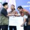Wakil Gubernur Jawa Tengah, Taj Yasin saat memberikan penyaluran kredit usaha Alat dan Mesin Pertanian (Alsintan) serta Kredit Industri Padat Karya (KIPK) di gedung Gradhika Bhakti Praja. (dok Pemprov Jateng)