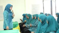 Tim Penggerak PKK Jawa Tengah saat menggelar kegiatan Pelatihan Penguatan Kelembagaan PKK di Sragen. (dok Pemprov Jateng)