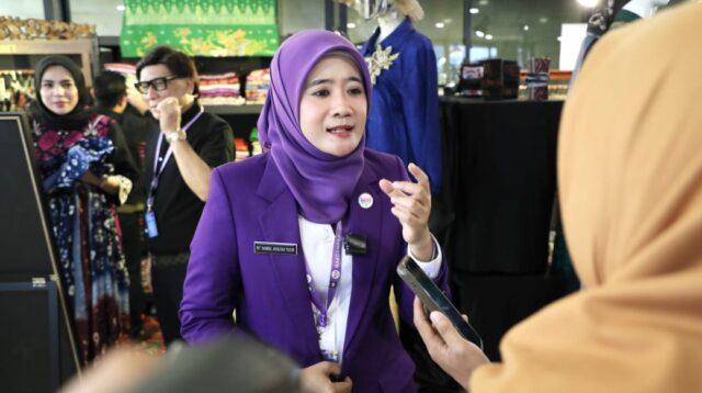 Ketua TP Posyandu Provinsi Jateng Nawal Arafah Yasin. (dok Pemprov Jateng)