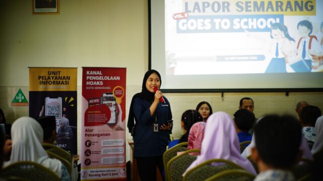 Pemkot Semarang kembali menggelar program Lapor Semarang _Goes to School_ Volume II Rabu (24/9/2025). (dok Pemkot Semarang)