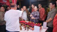 Wali Kota Semarang Agustina Wilujeng meresmikan pembukaan Waroeng Semawis.  (dok Pemkot Semarang)