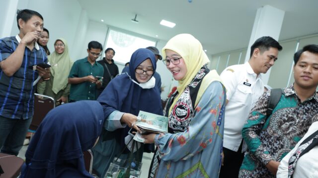 Tingkatkan Budaya Gemar Membaca, Nawal Yasin Gandeng Komunitas dan Pegiat Literasi