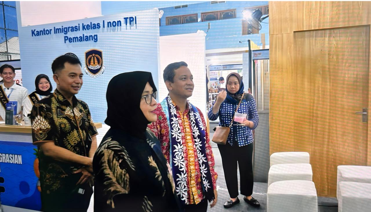 Imigrasi Pemalang Hadir di Pekan Batik Nusantara 2025, Sediakan Layanan Paspor Walk-In