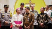 Sapa Jemaat Misa di Katedral Semarang, Ahmad Luthfi Ucapkan Selamat Natal dan Doa untuk Keselamatan Negeri