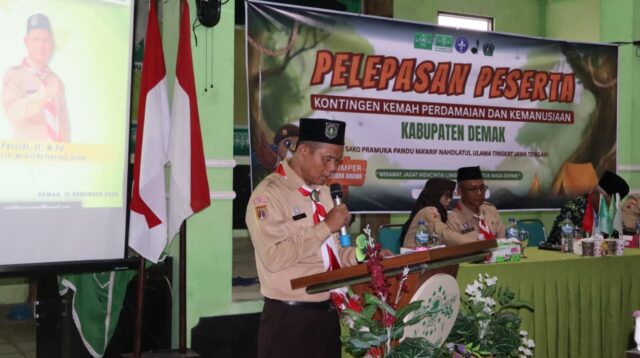 Kontingen Sako Pandu Ma’arif Demak Dilepas Mengikuti Kemah Perdamaian dan Kemanusiaan LP. Ma’arif NU Jawa Tengah