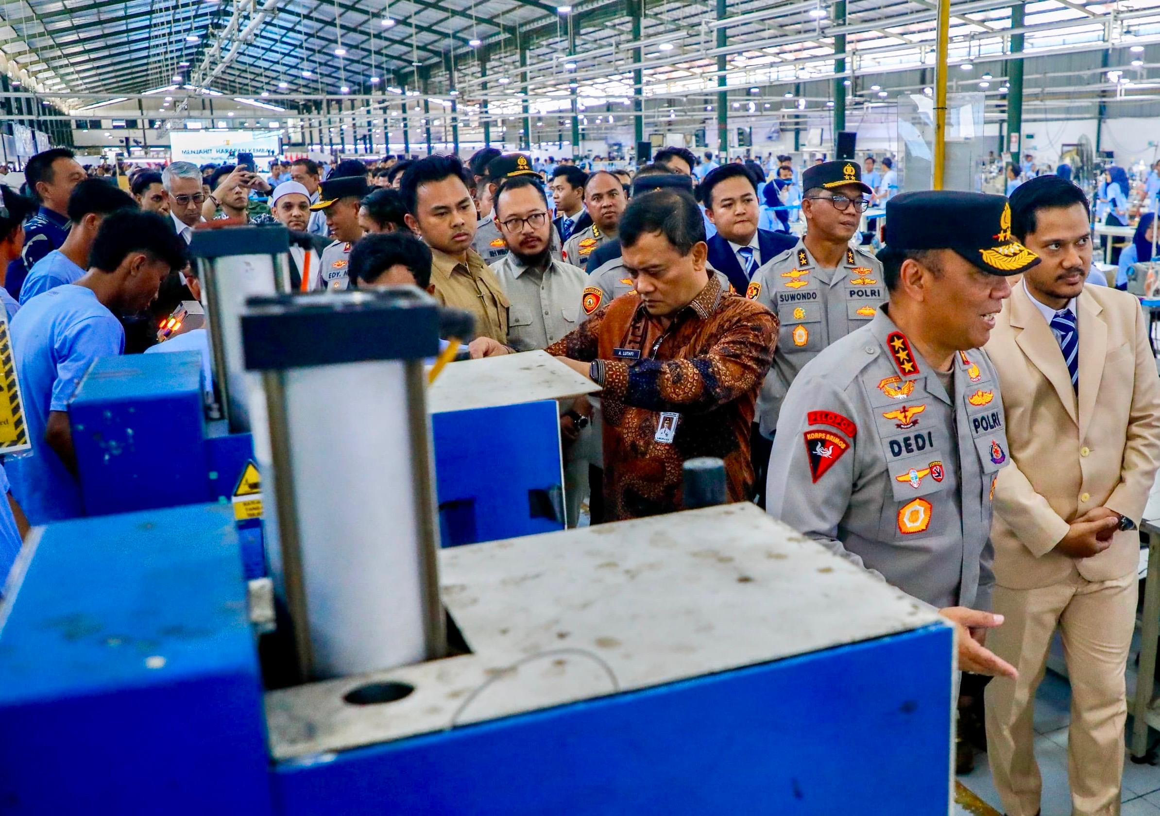 Revitalisasi Pabrik Wong Hang Pemalang Serap 1.500 Tenaga Kerja