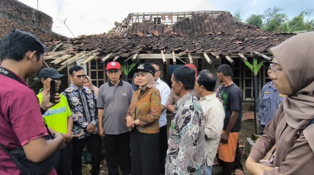Bupati Kendal Pastikan Bantu Korban Bencana di Pagerdawung