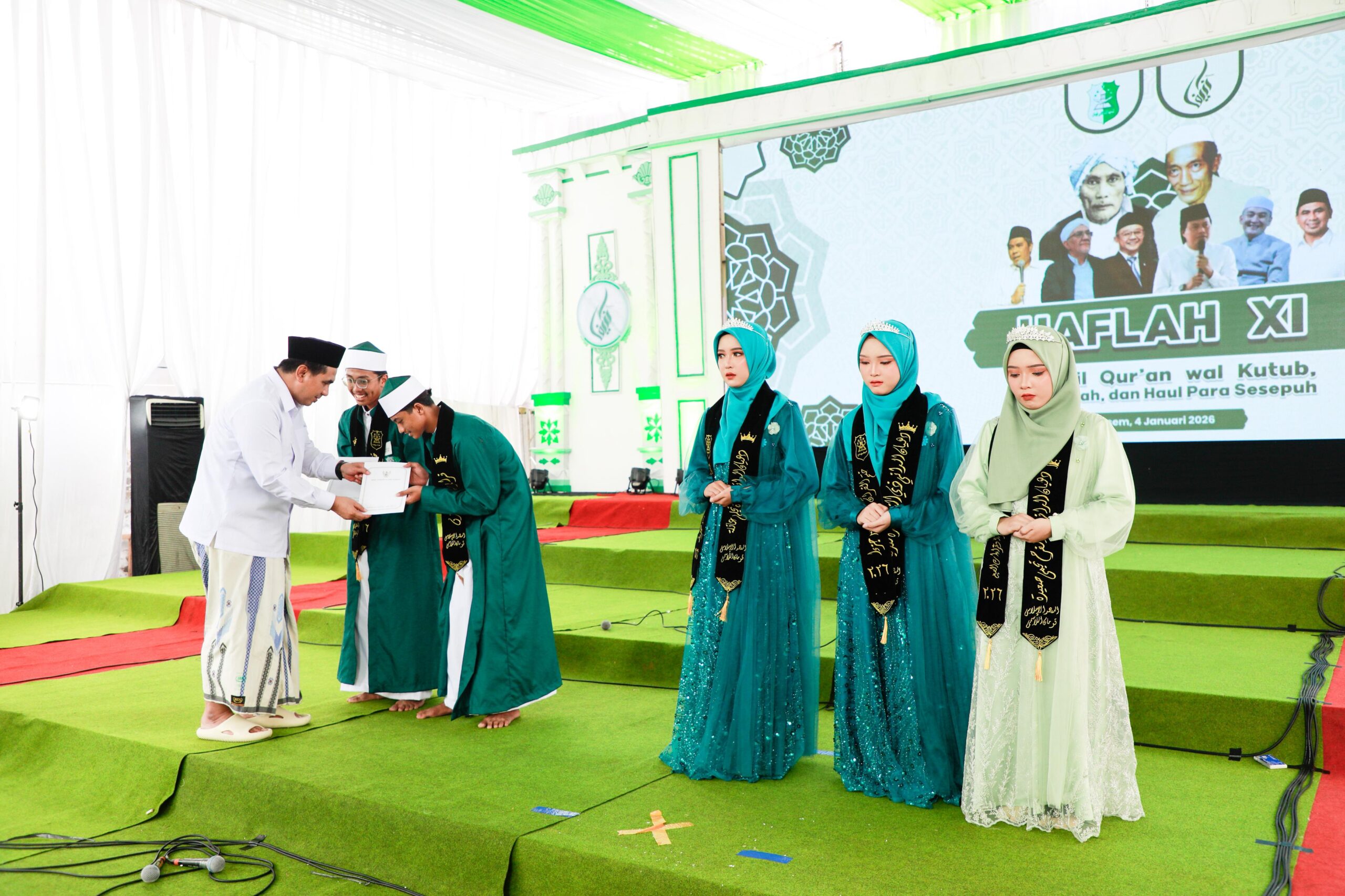 Pemprov Jateng Kembali Salurkan Tali Asih untuk Penghafal Al-Qur’an Pemprov Jateng Kembali Salurkan Tali Asih untuk Penghafal Al-Qur’an