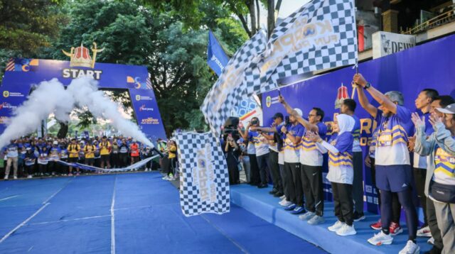 Tumbuhkan Kepedulian, Ribuan ASN dan Masyarakat Ikuti Pati Korpri Fun Run