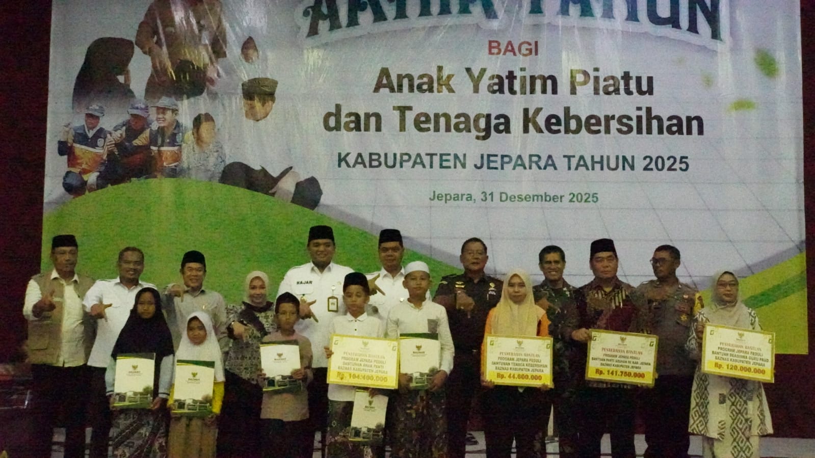 Pemkab Jepara Bersama Baznas Santuni Ratusan Penerima Manfaat