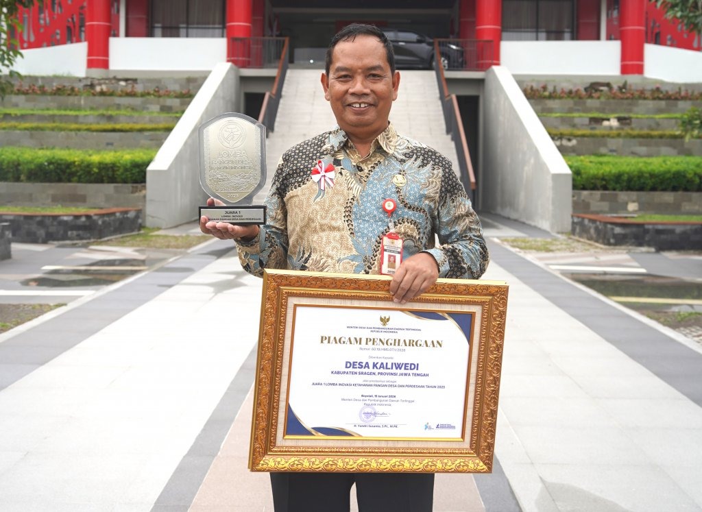 Desa Kaliwedi Sragen Juara Nasional Inovasi Ketahanan Pangan 2025 Desa Kaliwedi Sragen Juara Nasional Inovasi Ketahanan Pangan 2025