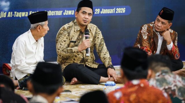 Gus Yasin Soroti Fasilitas Pengungsian Bencana di Pekalongan