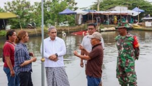 Aduan Warga Banjir Tirto Direspons Cepat, Wagub Jateng Kerahkan Alat Berat