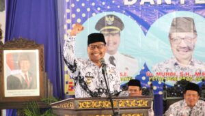 Guru Kunci Kemajuan SDM, Bupati Harno Ajak PGRI Perkuat Profesionalisme