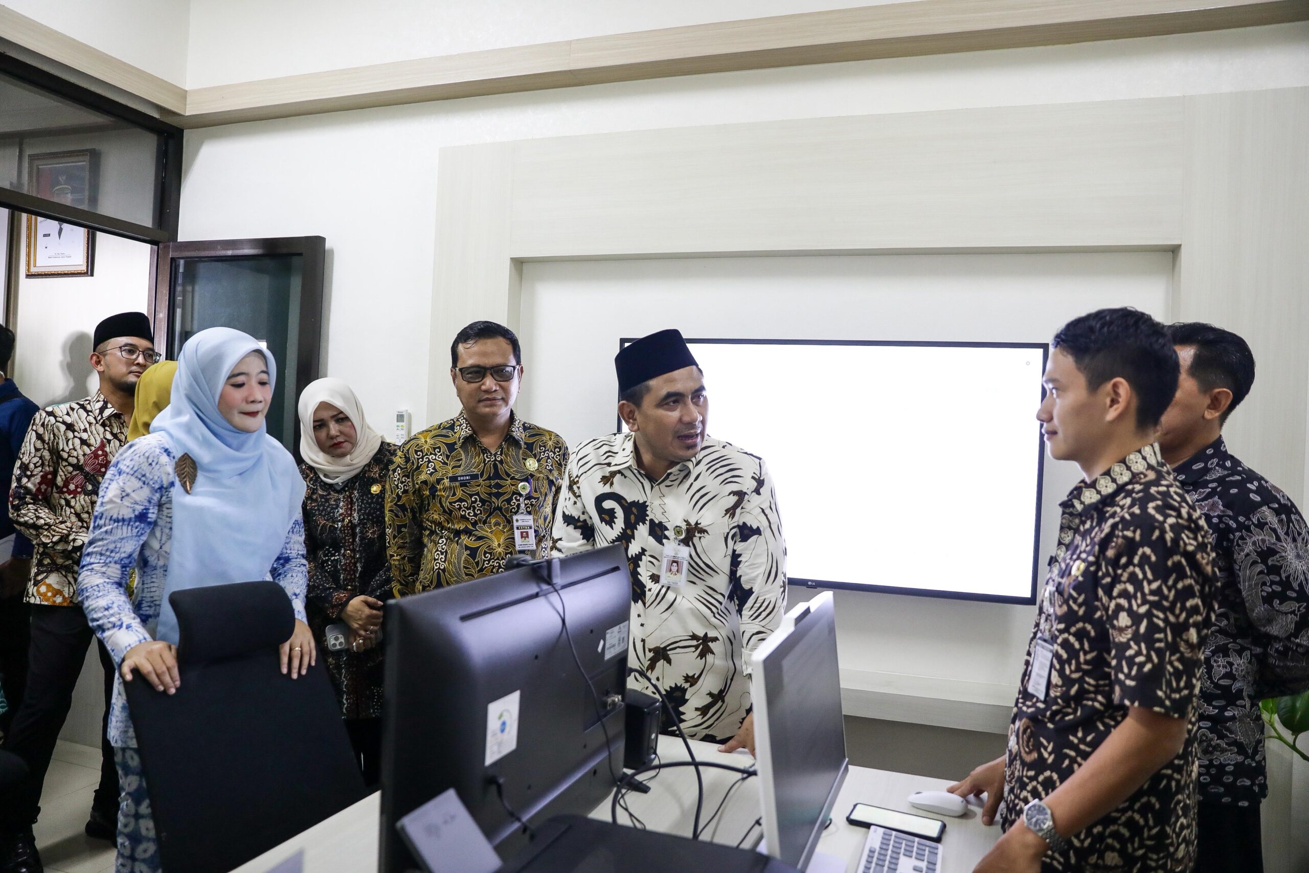 Speling Jadi Ruang Curhat Pelajar, Pemprov Jateng Sediakan Layanan Psikolog Gratis Speling Jadi Ruang Curhat Pelajar, Pemprov Jateng Sediakan Layanan Psikolog Gratis