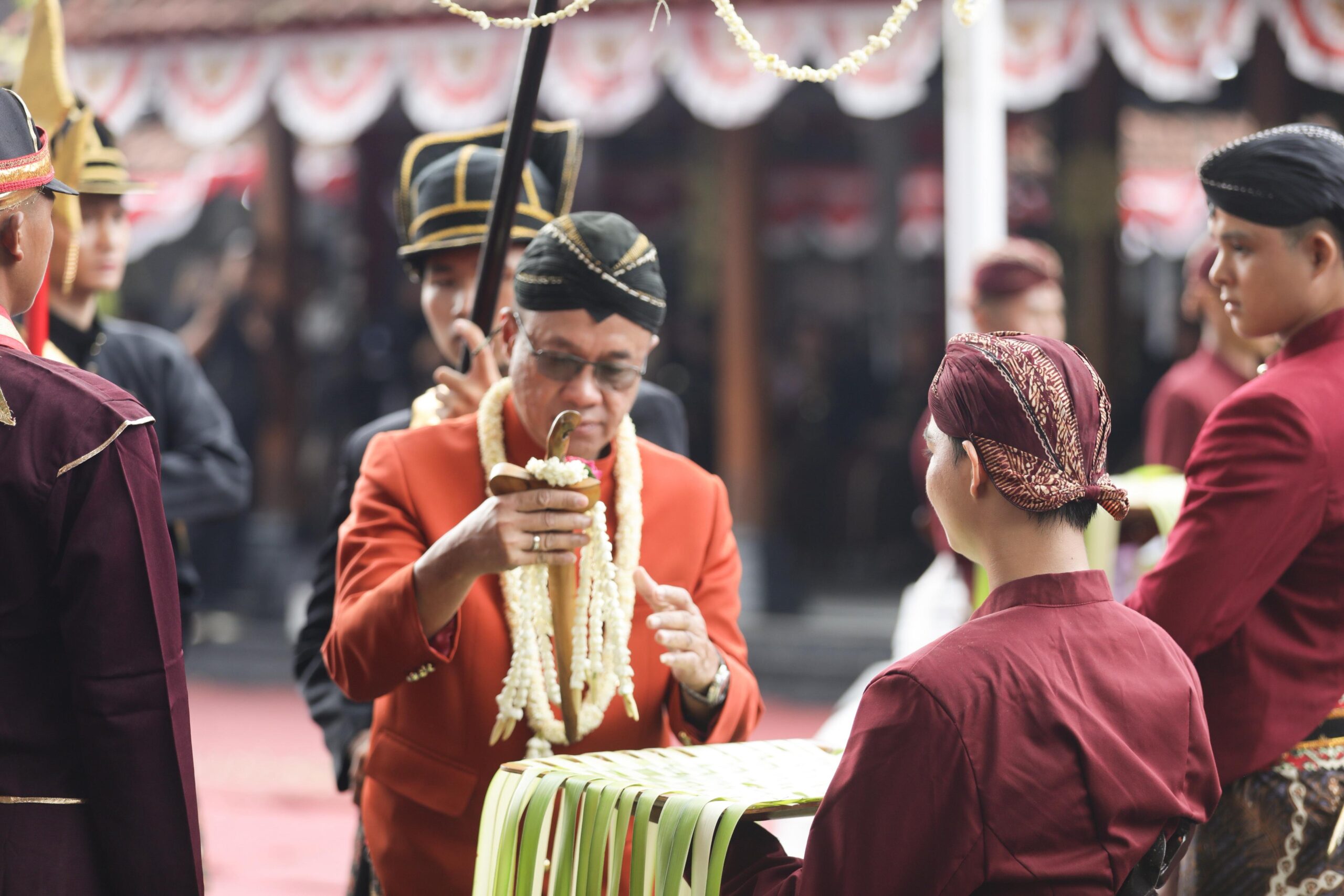 Kirab Pusaka Hari Jadi ke-455 Banyumas, Lestarikan Tradisi dan Edukasi Sejarah