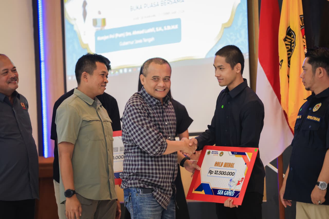 Gubernur Jateng Tegaskan Perlindungan bagi Atlet agar Tak Pindah Daerah