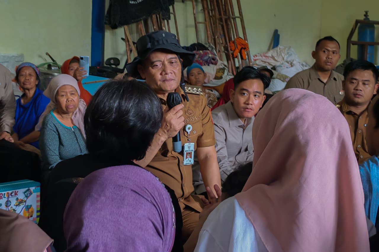 Tinjau Padasari, Luthfi–Gibran Tegaskan Relokasi Demi Keselamatan Warga