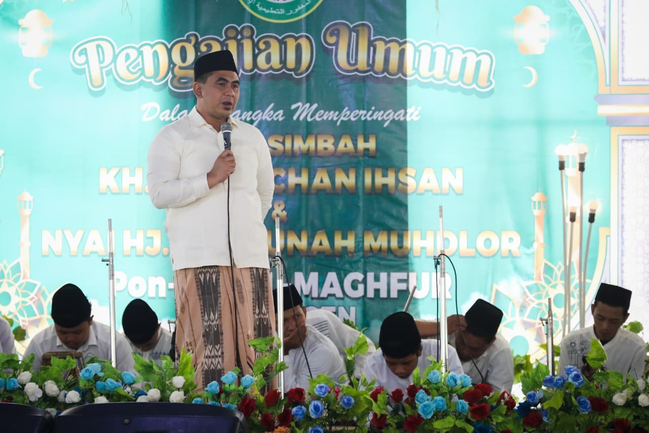 Pemprov Jateng Buka Beasiswa Santri 2026, Biayai Kuliah S1–S3 hingga Luar Negeri Pemprov Jateng Buka Beasiswa Santri 2026, Biayai Kuliah S1–S3 hingga Luar Negeri