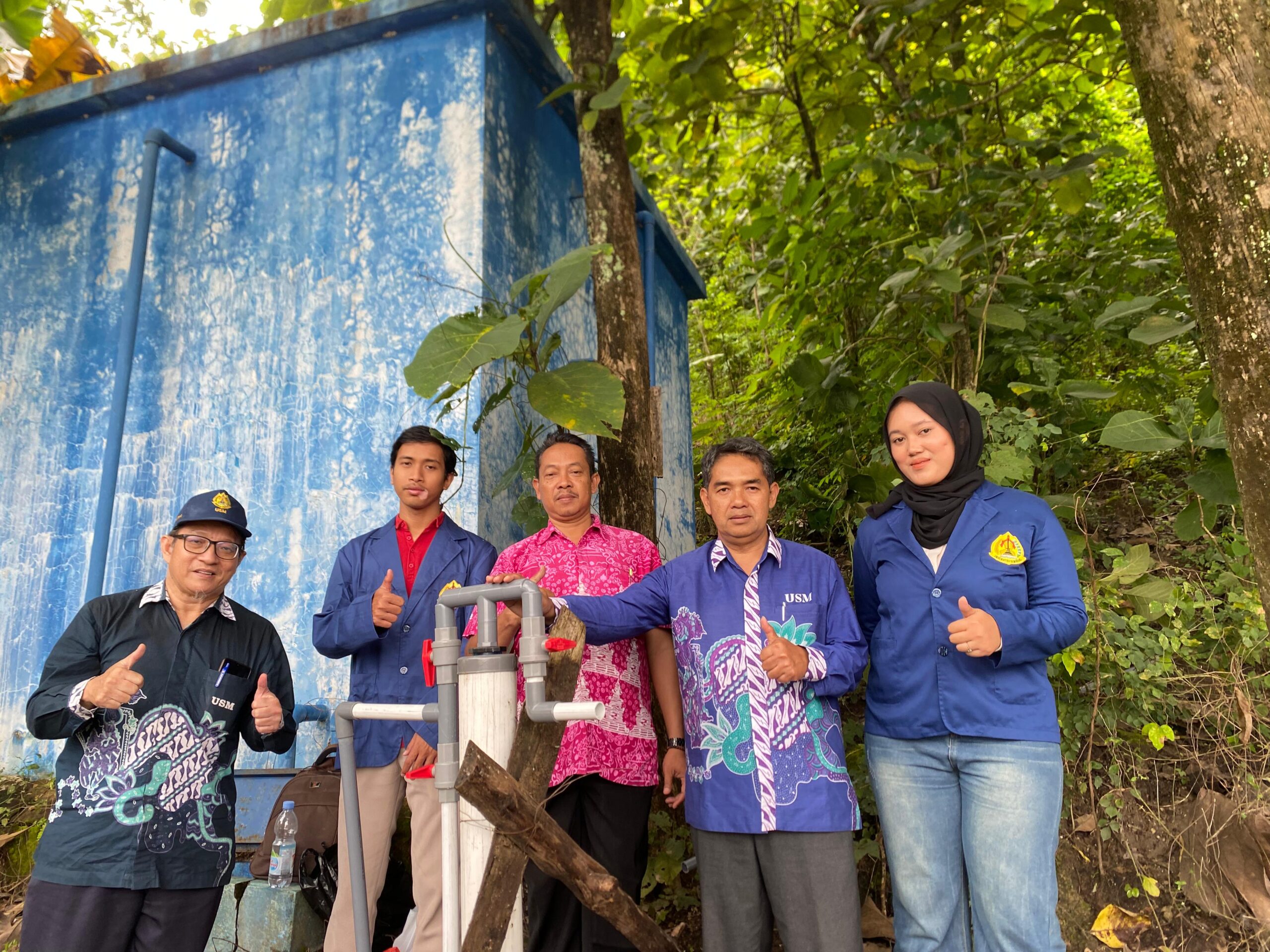 Dosen Fakultas Teknik USM Berikan Pelatihan Pembuatan Alat Penyaring Air Bersih untuk Warga Kalikayen