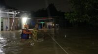 Pemkot Semarang tangani banjir Rowosari dan Meteseh, evakuasi warga dan salurkan bantuan logistik darurat. Pemkot Semarang tangani banjir Rowosari dan Meteseh, evakuasi warga dan salurkan bantuan logistik darurat.