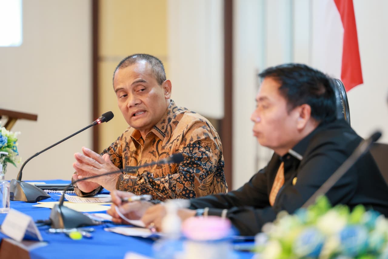 Jateng Kebut Perbaikan Jalan dan Siapkan Infrastruktur Hadapi Mudik Lebaran 2026 Jateng Kebut Perbaikan Jalan dan Siapkan Infrastruktur Hadapi Mudik Lebaran 2026