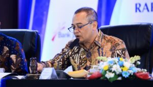 Bank Jateng Raup Laba Rp1,4 Triliun, Ahmad Luthfi Dorong Peran dalam Pengentasan Kemiskinan
