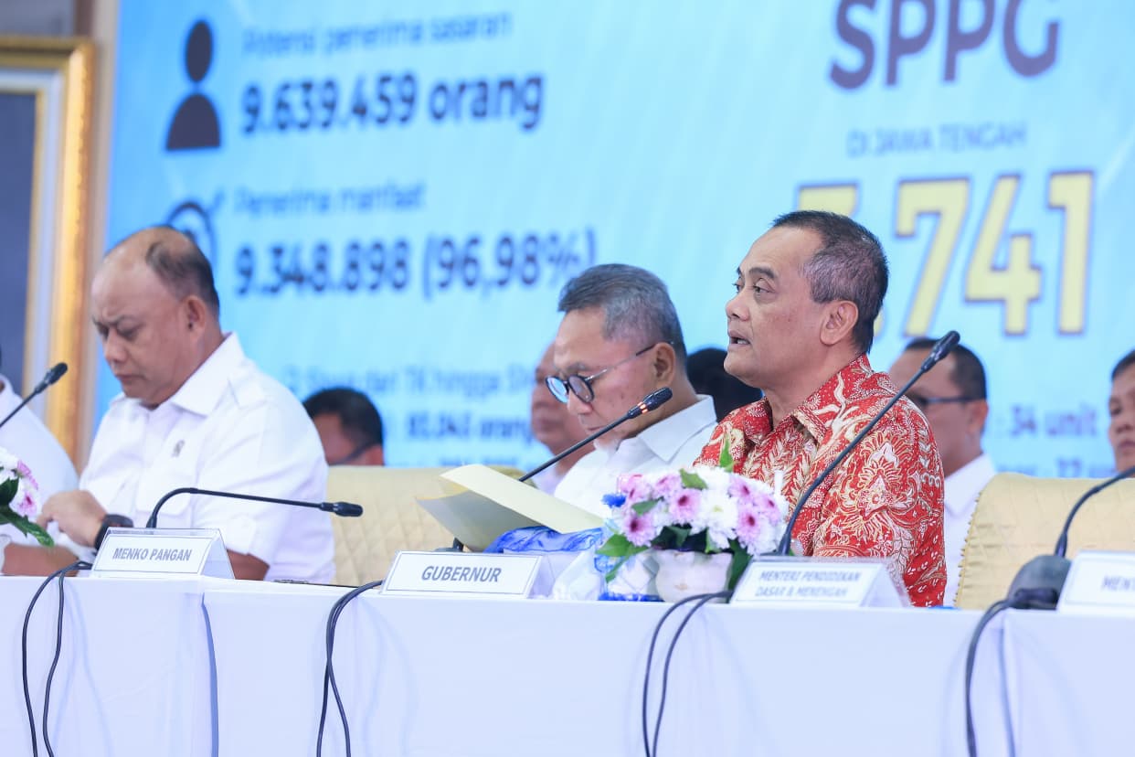 Zulhas Sebut Jawa Tengah Penentu Sukses Program Nasional MBG Zulhas Sebut Jawa Tengah Penentu Sukses Program Nasional MBG