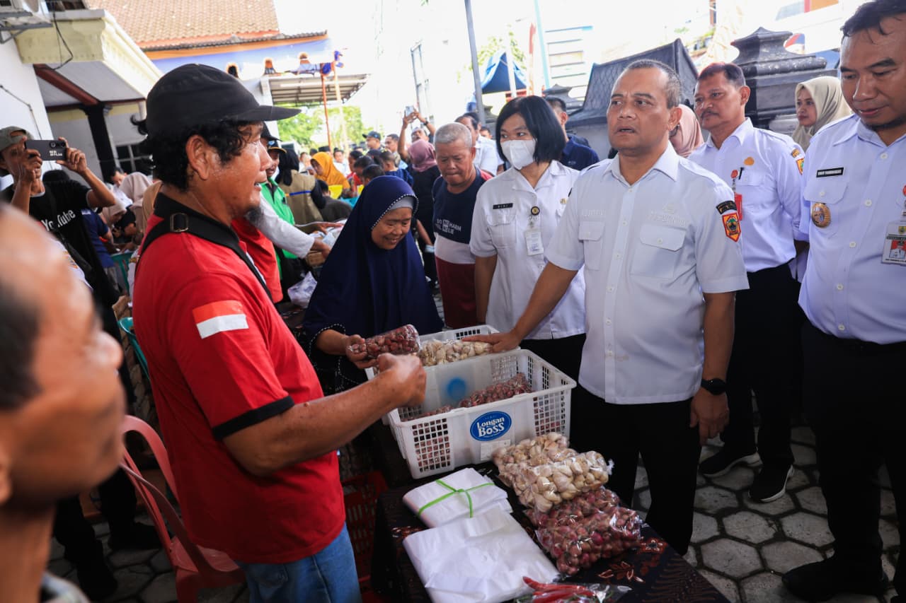 Program Speling dan Pangan Murah di Sragen Disambut Antusias Warga