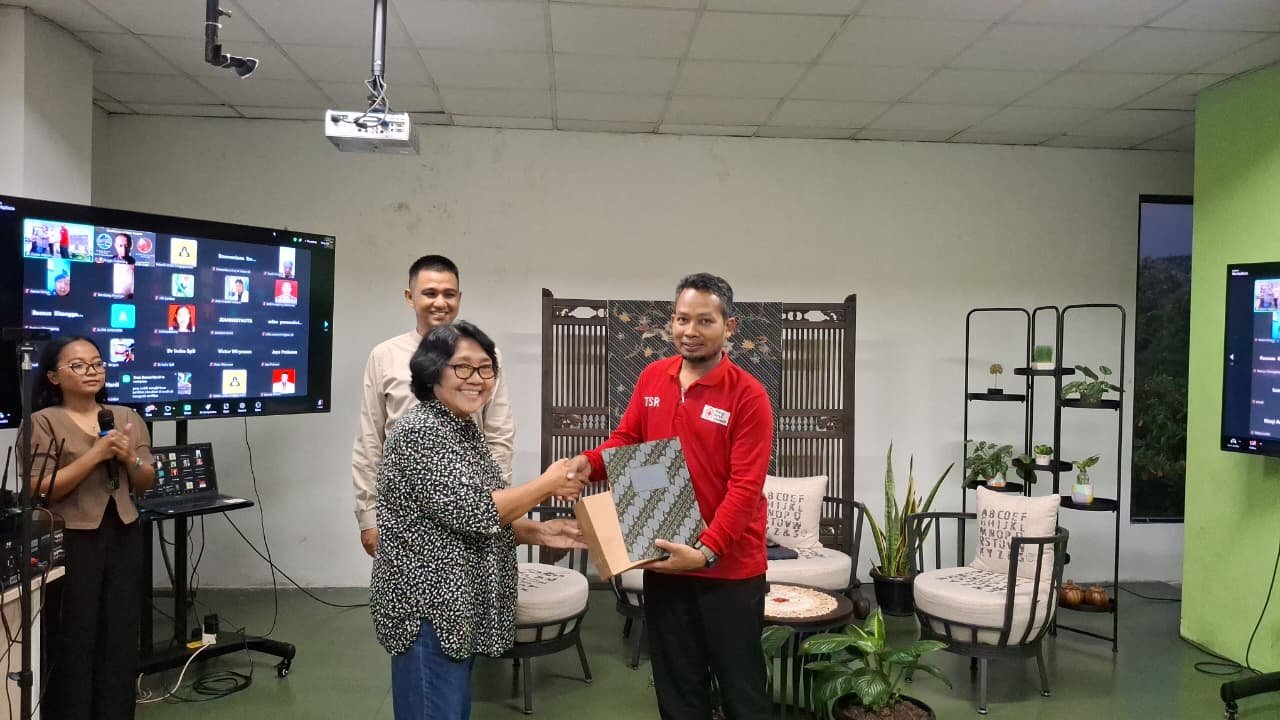 Dosen FTIK USM Paparkan Peran Teknologi Informasi dalam Penanganan Bencana Alam Dosen FTIK USM Paparkan Peran Teknologi Informasi dalam Penanganan Bencana Alam