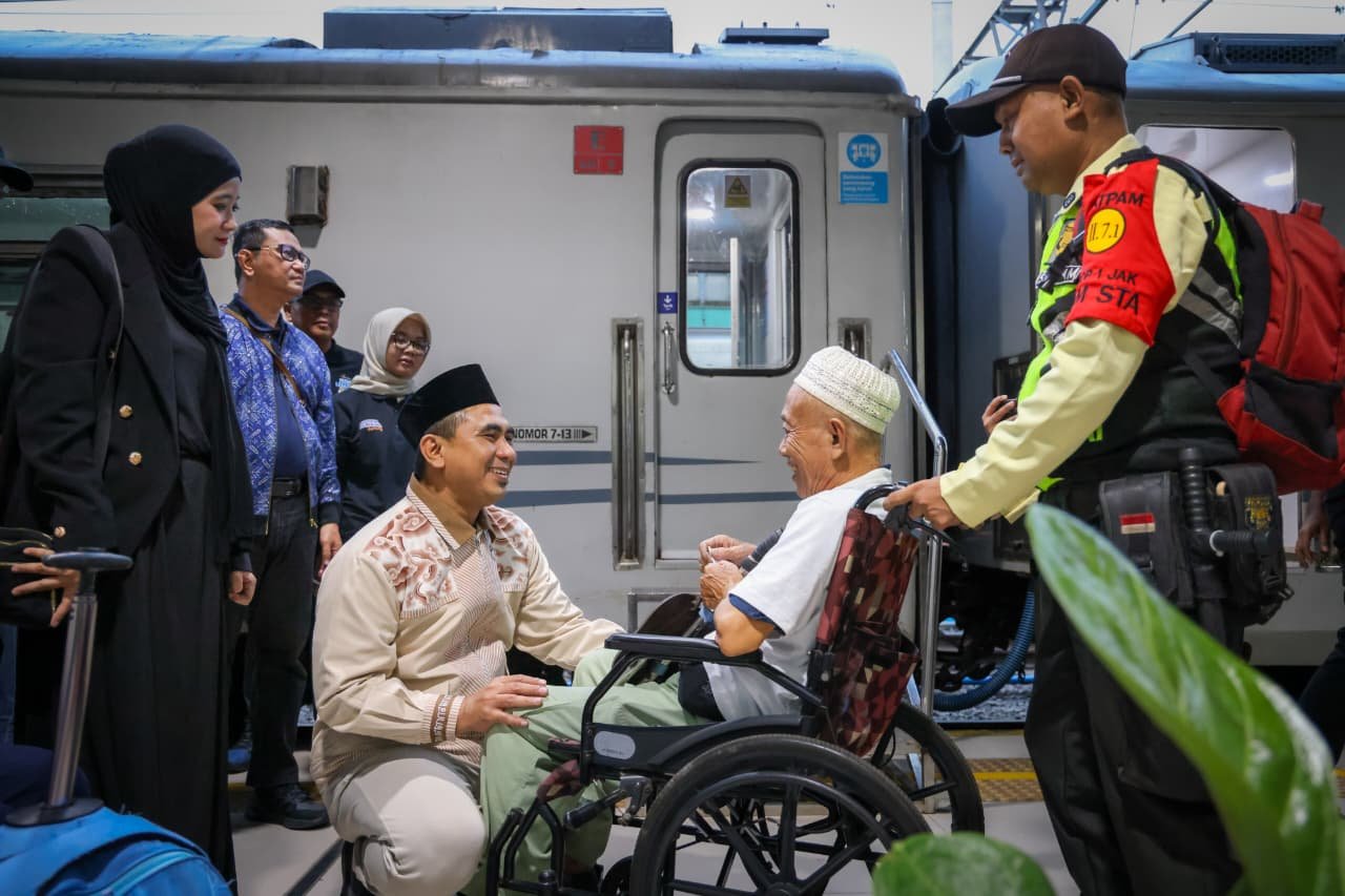 Wagub Jateng Tutup Program Mudik Gratis 2026, 640 Pemudik Diberangkatkan dari Pasar Senen
