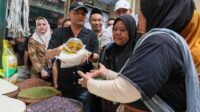 Sidak Pasar Jelang Lebaran, Gubernur Jateng Pastikan Harga Stabil dan Stok Aman