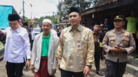 Gus Yasin Tinjau Masjid Bersejarah Terbakar di Boyolali, Salurkan Bantuan Rp80 Juta Gus Yasin Tinjau Masjid Bersejarah Terbakar di Boyolali, Salurkan Bantuan Rp80 Juta