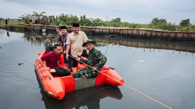 Ahmad Luthfi Tinjau Tanggul Jebol Sungai Bremi, Penanganan Darurat dan Normalisasi Disiapkan