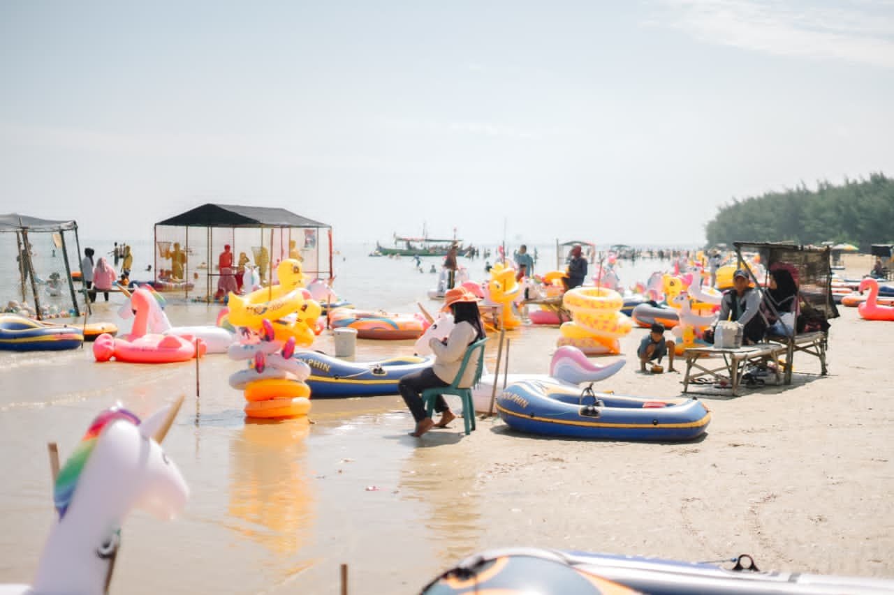 Karangjahe Beach Tetap Jadi Favorit, Catat Kunjungan Tertinggi Saat Lebaran