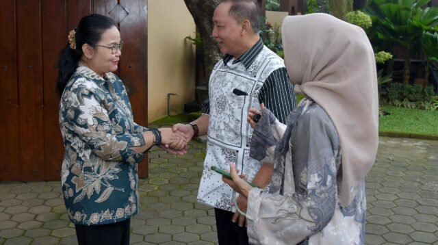 Agustina Tekankan Keberlanjutan Pembangunan saat Silaturahmi dengan Mantan Wali Kota