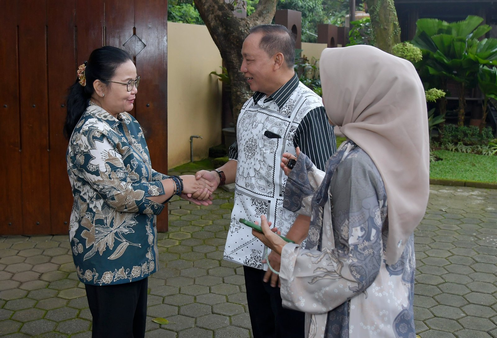 Agustina Tekankan Keberlanjutan Pembangunan saat Silaturahmi dengan Mantan Wali Kota