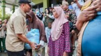 Luthfi Tinjau Pengungsi Banjir Demak, Pastikan Layanan Dasar Warga Terpenuhi Luthfi Tinjau Pengungsi Banjir Demak, Pastikan Layanan Dasar Warga Terpenuhi