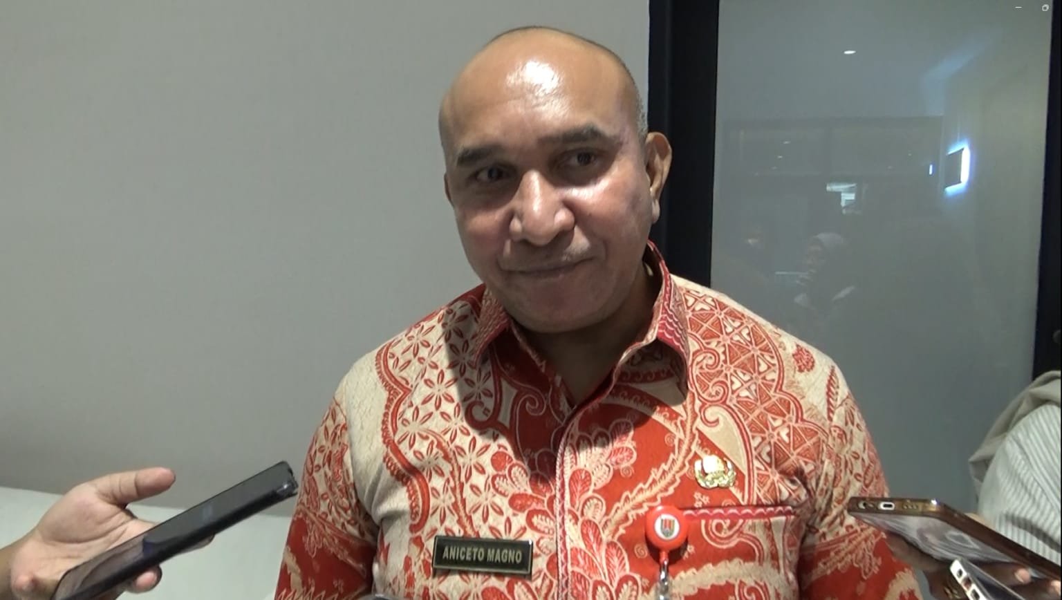 Pemkot Semarang Bantah Isu Pembongkaran Tembok Pasar Johar untuk Toko Kue Gambang Pemkot Semarang Bantah Isu Pembongkaran Tembok Pasar Johar untuk Toko Kue Gambang