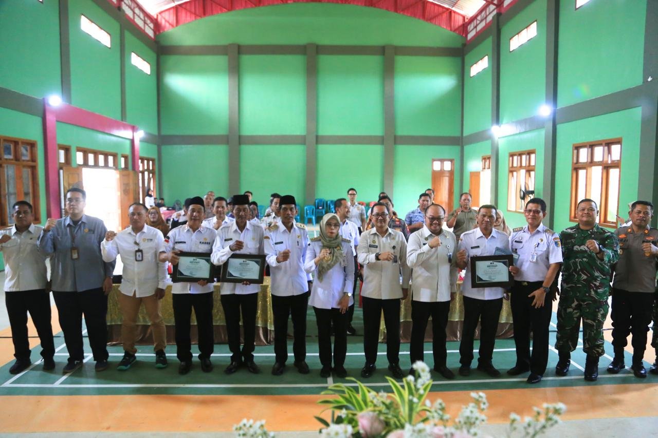 Imigrasi Semarang Resmikan Desa Binaan Di Demak, Layanan Paspor Keliling Disambut Antusias Warga