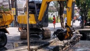 Respons Cepat Agustina, 9 Ruas Jalan Diperbaiki Sekaligus dan Banjir Ikut Ditangani