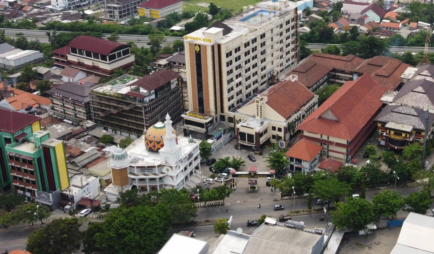 Ini 10 Universitas Swasta Terbaik Di Semarang Versi Edurank 2026, Calon Mahasiswa Wajib Tahu